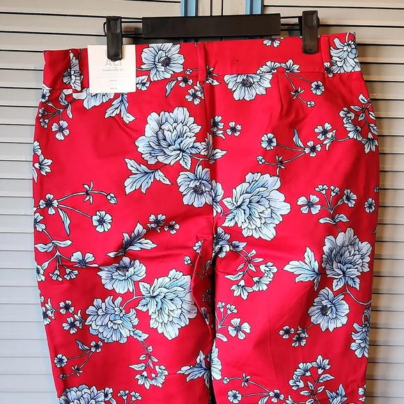 Roz & Ali Red Floral Pants - Picture 9 of 14